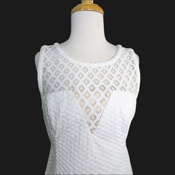 Lilly Pulitzer Vandalia White Lace Yoke Shift Dress 6 Sleeveless Resort Summer - Picture 1 of 10